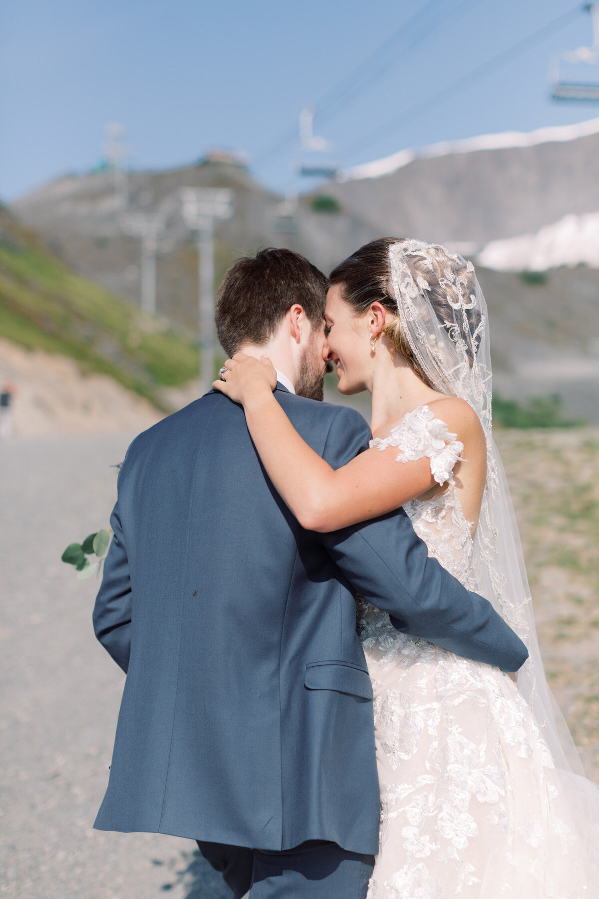 Alyeska-Wedding-Photographer-CorinneGraves-1106