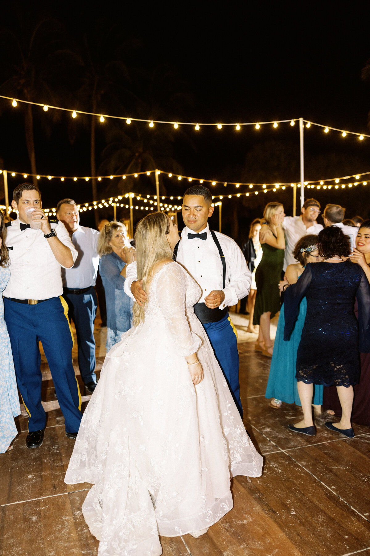 SanibelIslandFloridaWedding_TaylorNicollePhoto-116