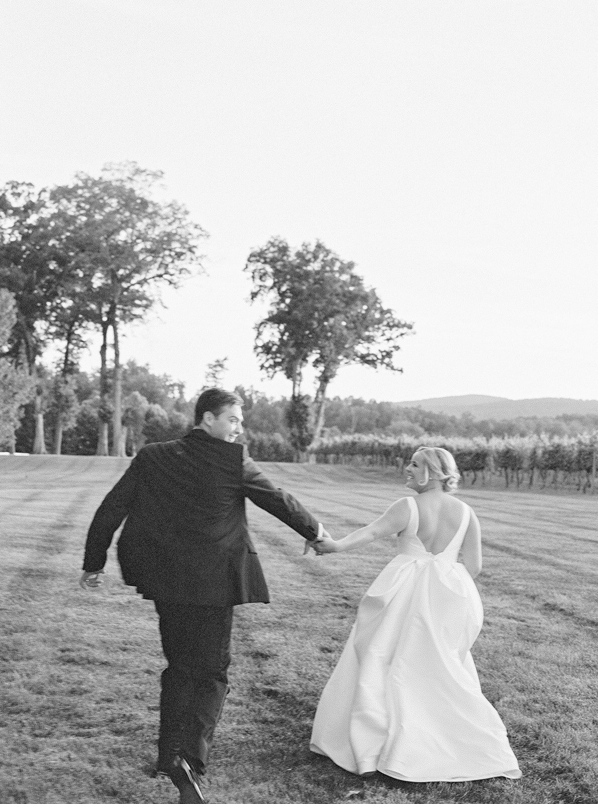 Virginia Wedding Photographer Natalie Jayne Photography-09-9