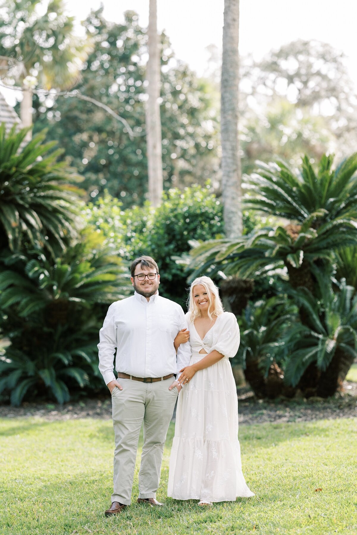 timeless-white-themed-georgia-engagement-photography-7