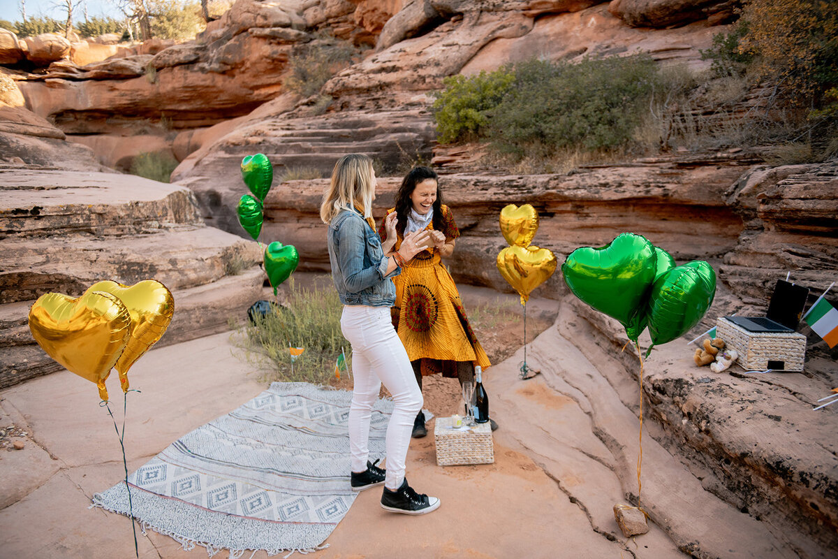 zion-national-park-secret-proposal-photographer-wild-within-us (281)