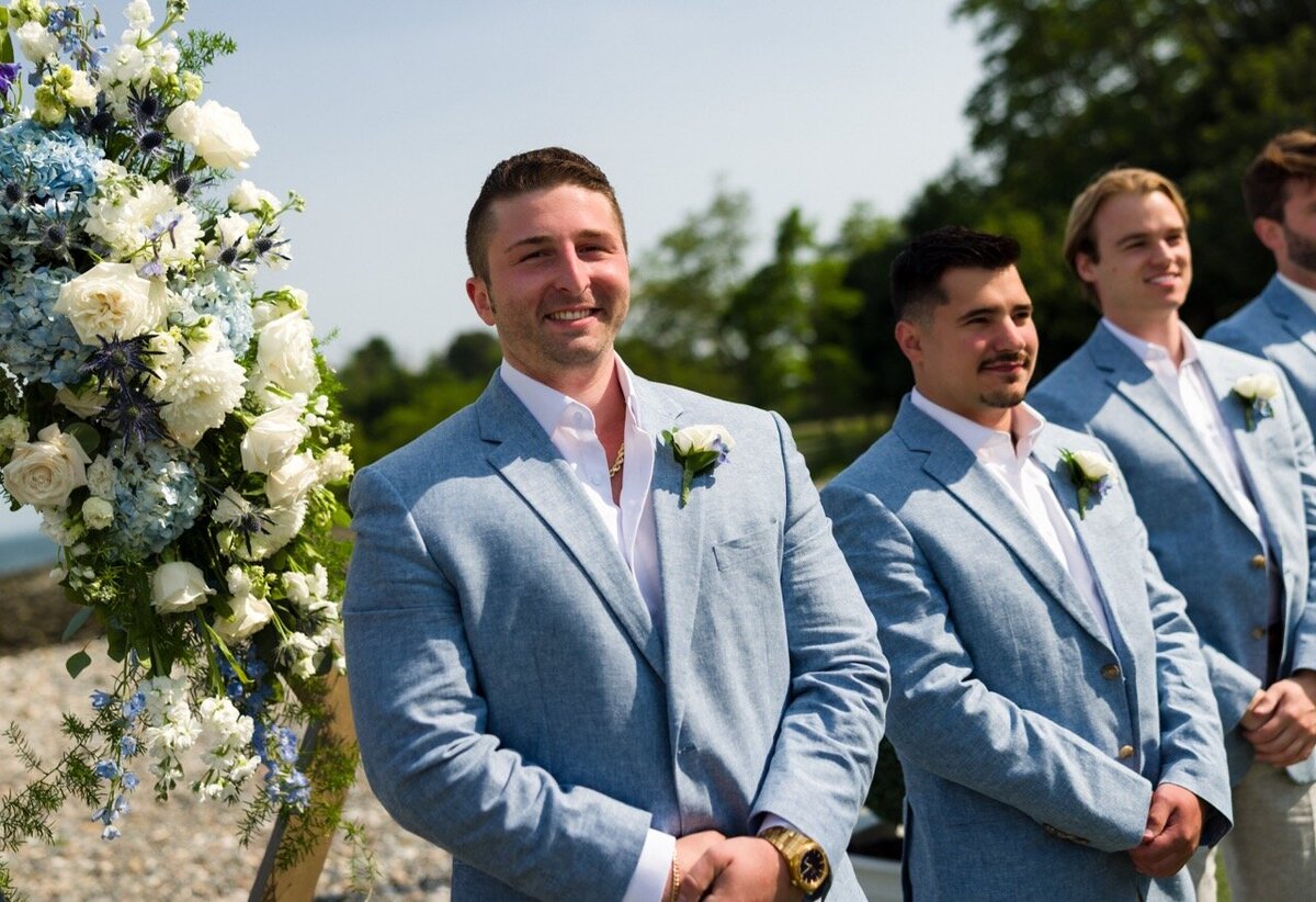 JaclynAustinOceanviewofNahantBostonWeddingBostonWeddingPhotographerNewEnglandWeddingPhotographyTruetoColorEditorialCinematicSymulaMediaGroup20252-17 Large