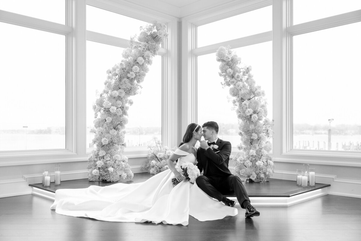 bespoke-floral-best-wedding-florist-nj-011-clarks-landing-yacht-club-small-bw