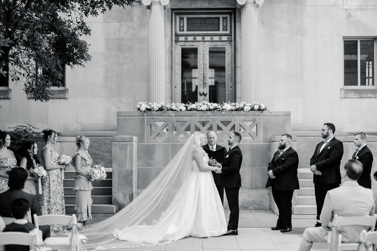 kasia-sickau-photography-cincinnati-ohio-wedding-photographer-caitlyn-mohammed-cincinnati-art-museum-wedding7