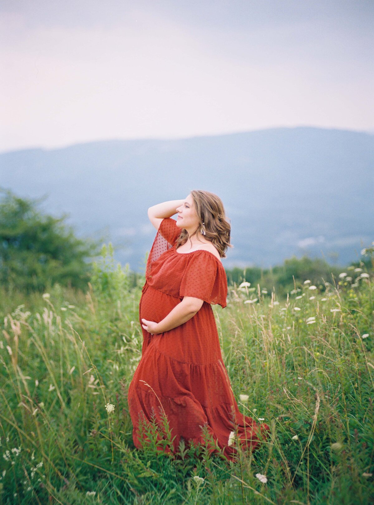 Danielle-Defayette-Photography-Whitetop-Mountain-Virginia-Maternity-93