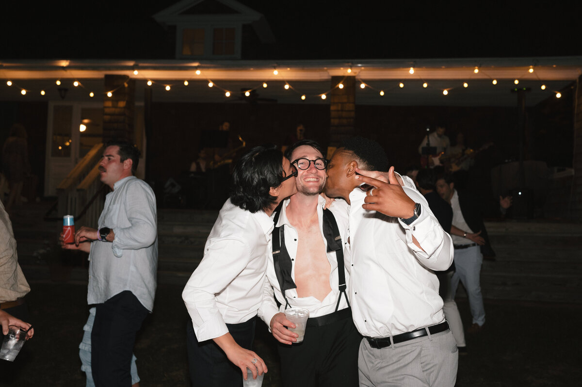 Maura and Gates Dancing (89 of 138)