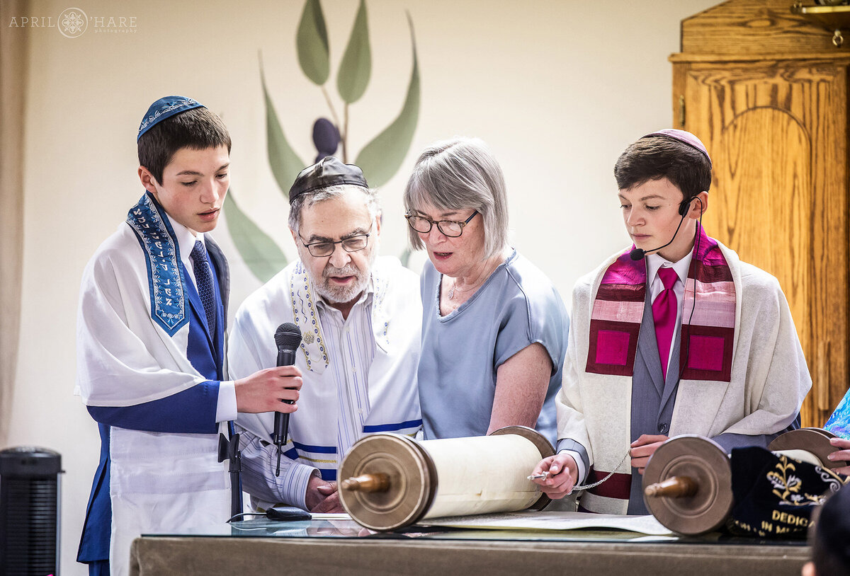Family read from the Torah with the Bar Mitzvah Boy at BNai Chaim