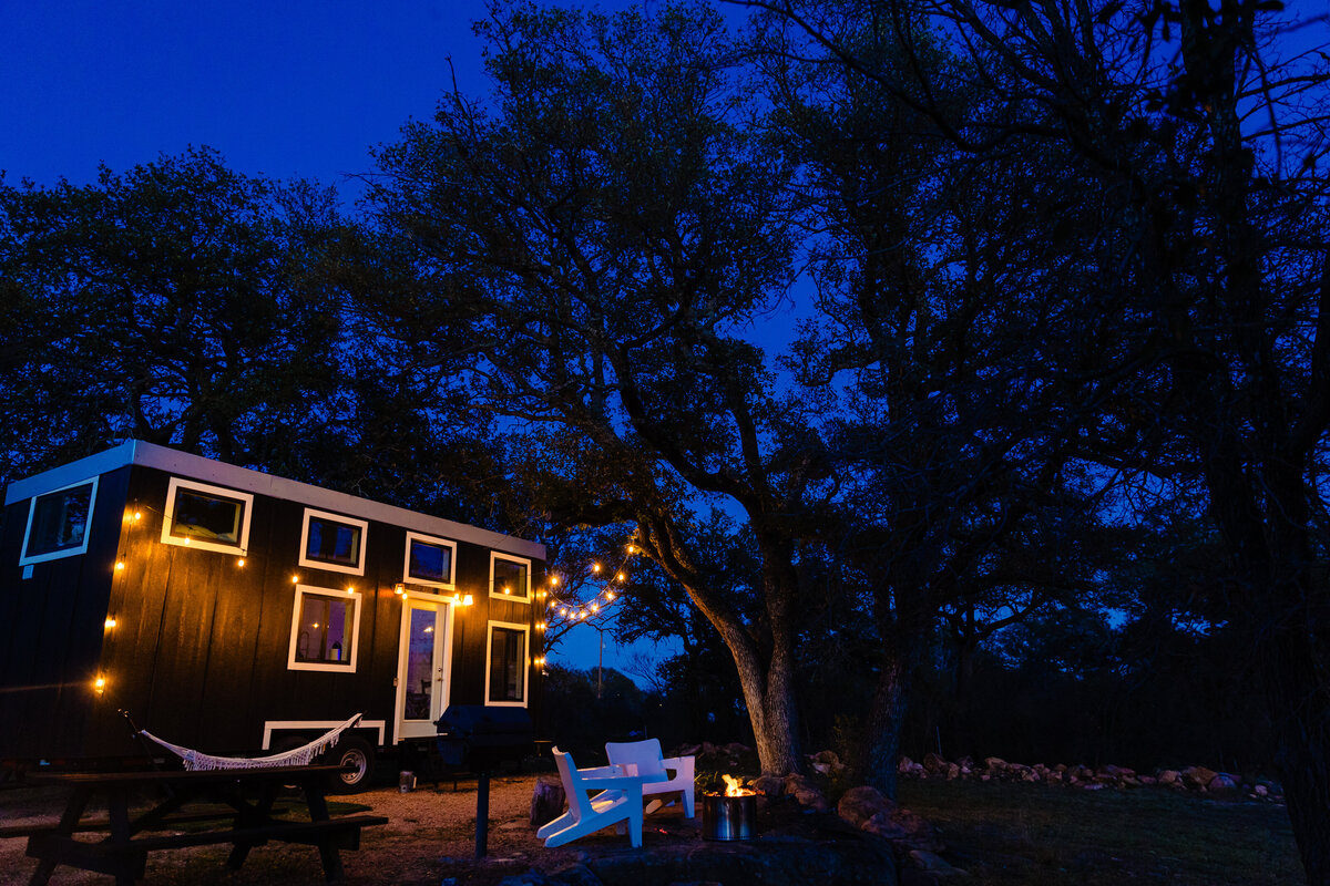 tiny home airbnb-18