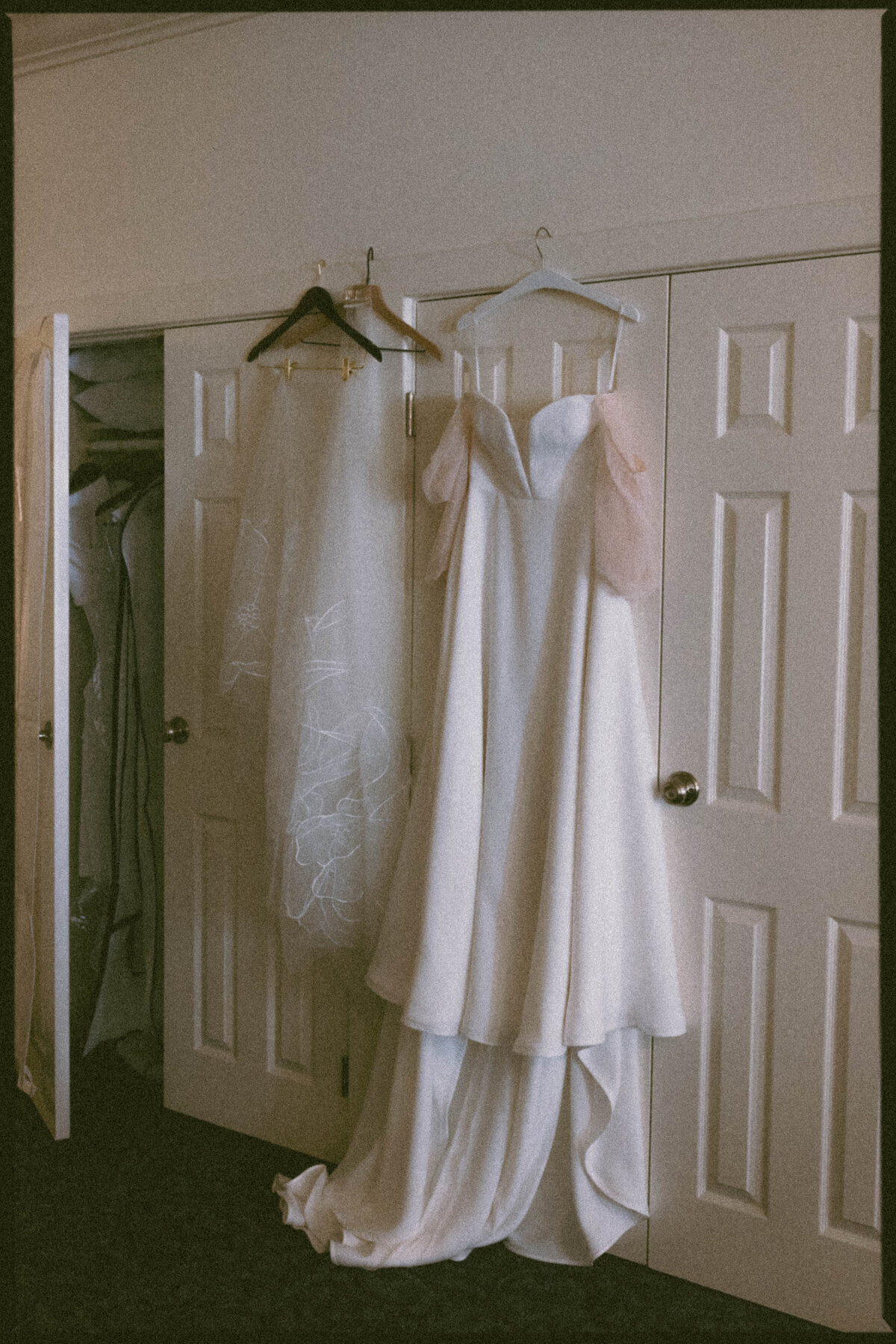 horton-plaza-hotel-san-diego-wedding-raven-berlin-photo-115