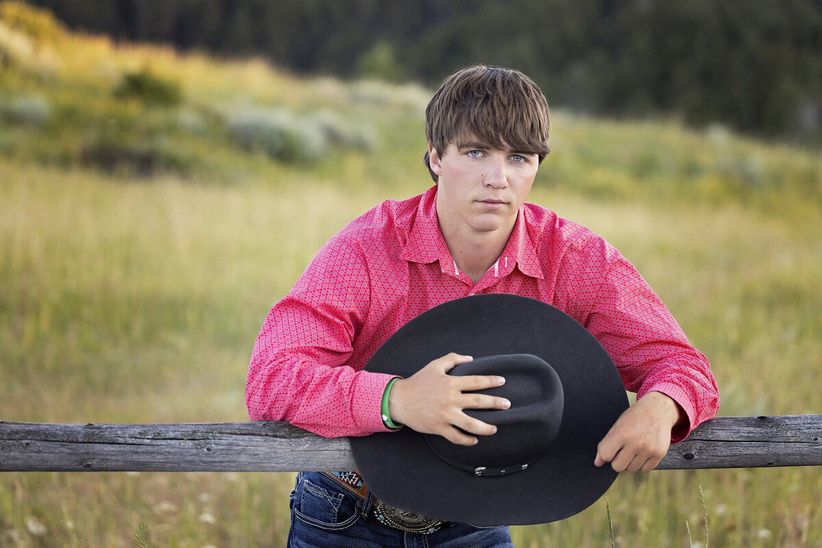 Shanna-Mae-Photography-Montana-Photographer-Highschool-Senior-Western-Boy-Ennis-Bozeman-008