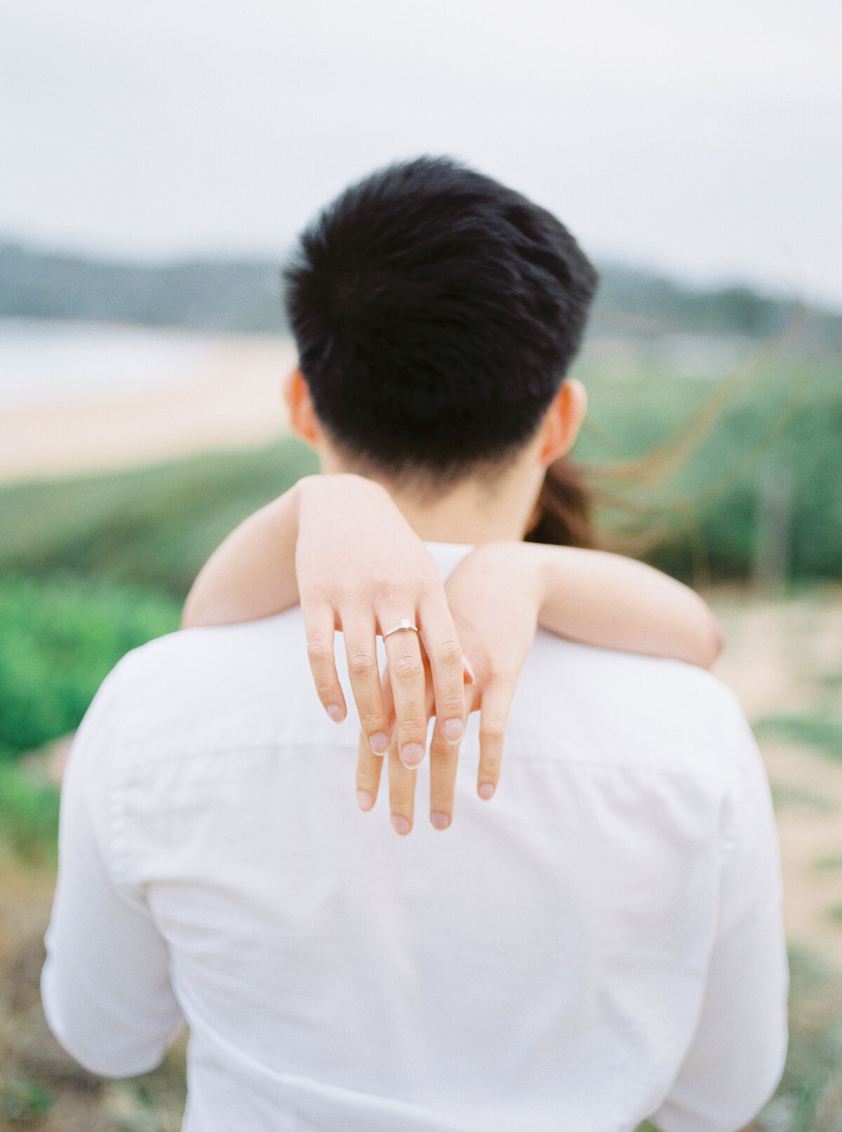 Sydney beachside picnic couple portrait 16