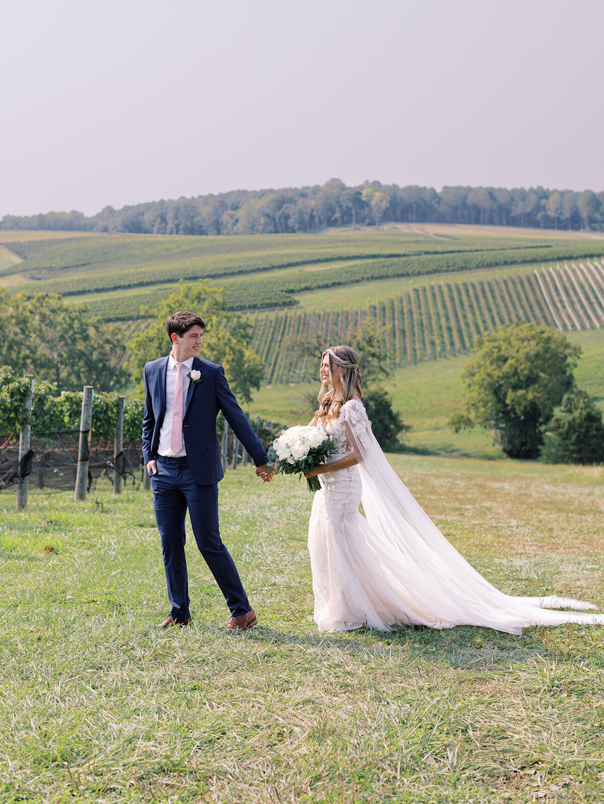 Megan-Brandon-Stone-Tower-Winery-Wedding-The-finer-points-event-planning-Kir2ben-photography00021