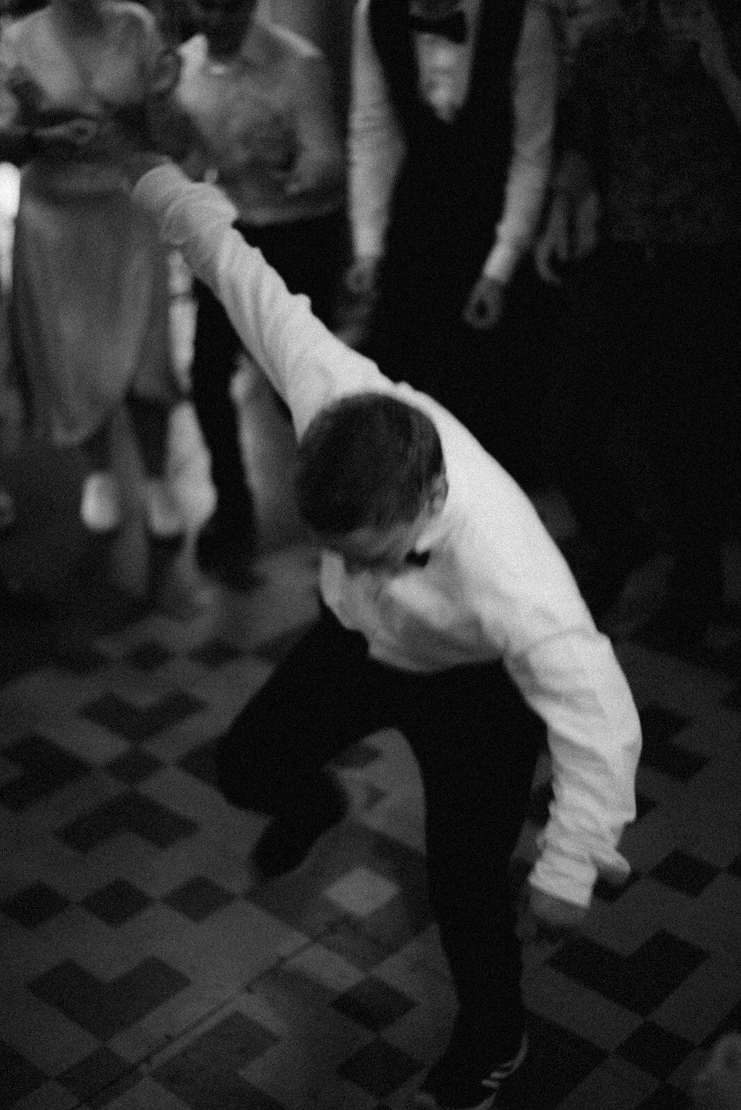 Wedding photo of an Intimate  wedding reception  in Porvoo by photographer Hannika Gabrielsson