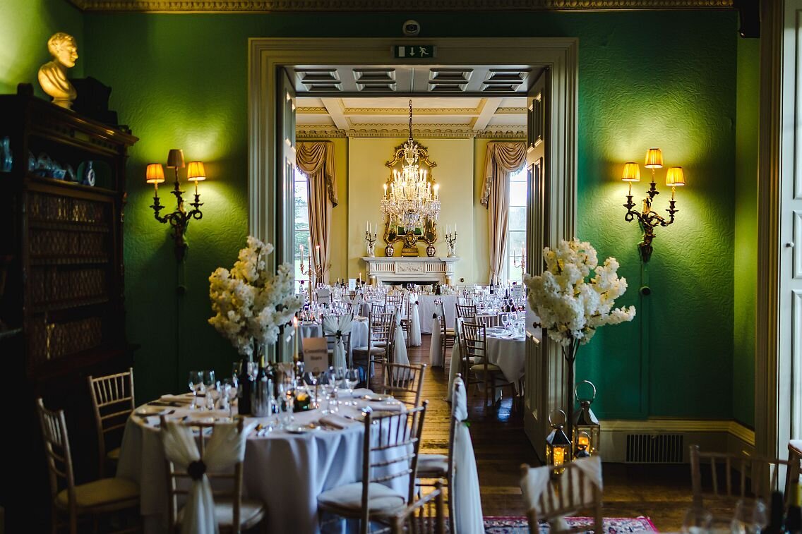 Rich red and gold wedding Prestwold 1