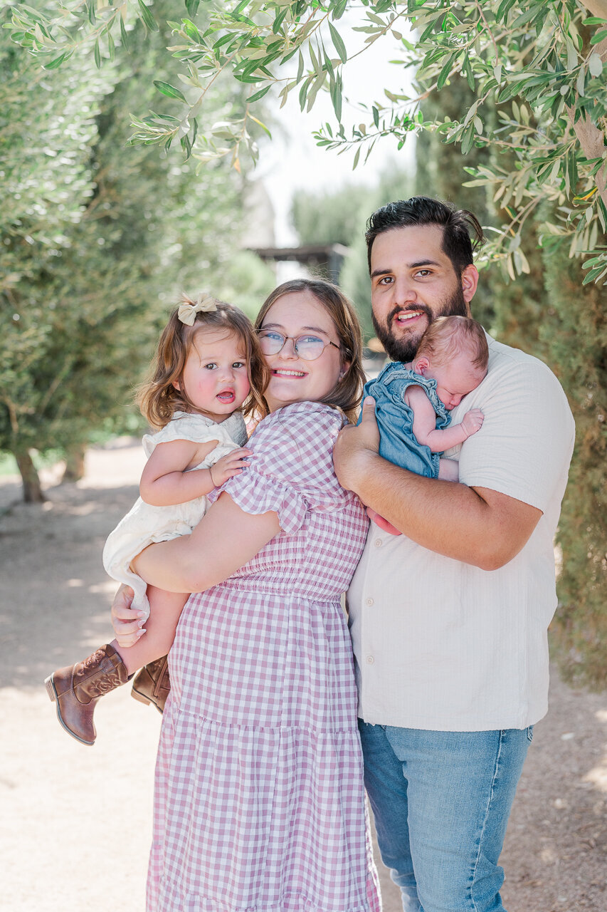 Queen-Qreek-Olive-mill-Arizona-Family-photographer-makayla-gabrielle-13