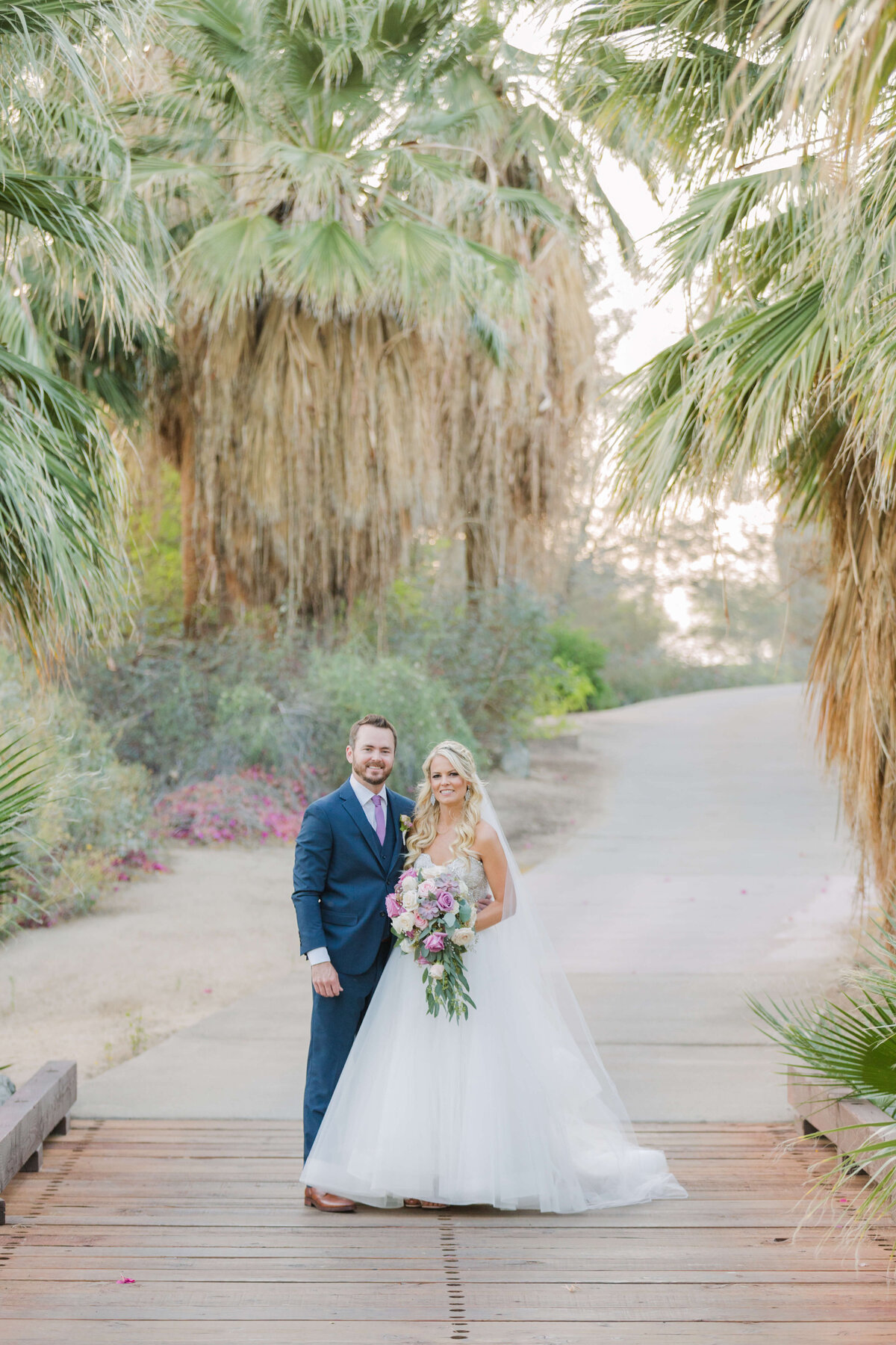 EricaMendenhallPhotographyDesertWillowWedding_0448