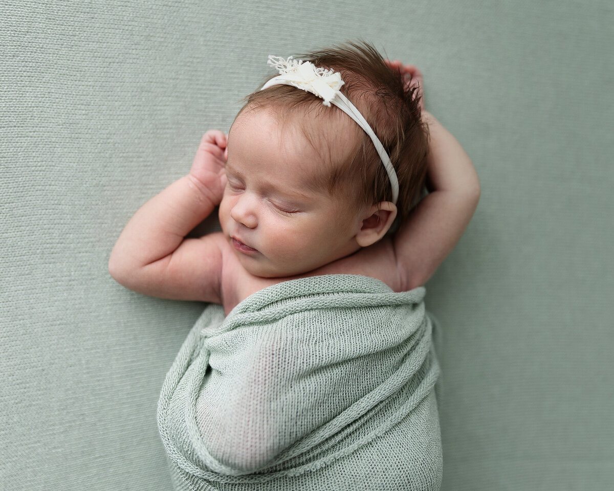 greensburg-newborn-studio-family-097 copy