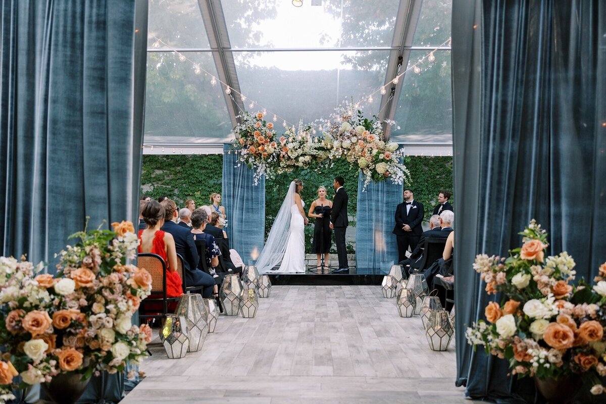 chicago-illuminating-company-wedding-ceremony