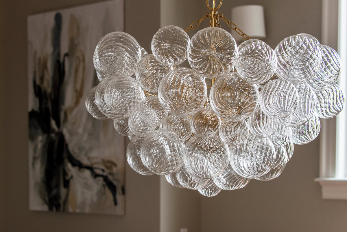 Chandelier (1)