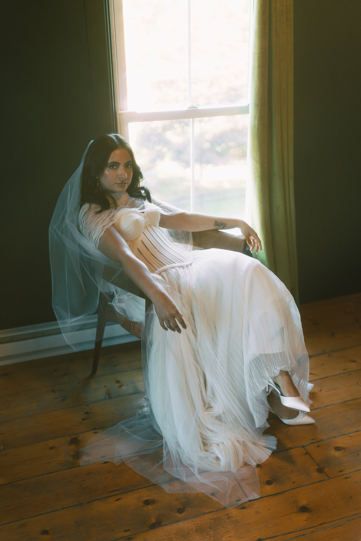 LIANA-GETTING-READY-COLASACCO-WEDDING-88