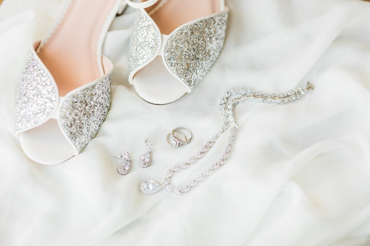 Silver and Ivory wedding details