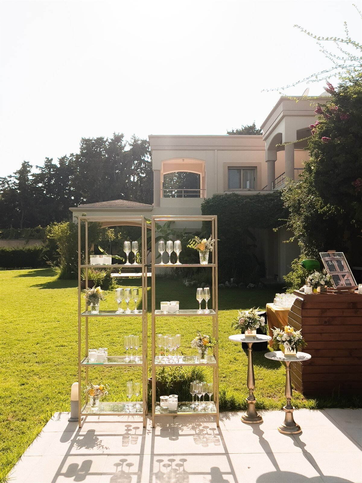 greek villa garden wedding (3)