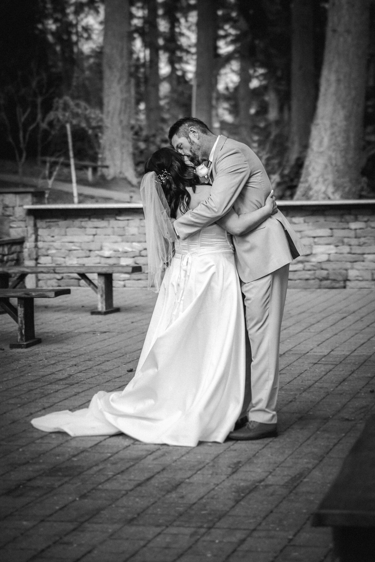 Vancouver WA Portland OR Ridgefield Seattle Wedding Photographer PNW