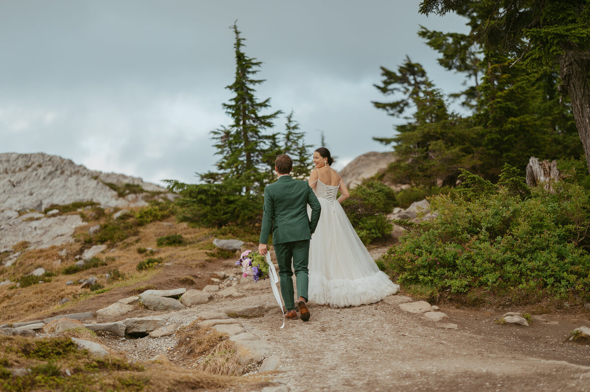 07-24_Brianna & Michael_Artist Point Elopement_PaytonRademacherPhoto-148