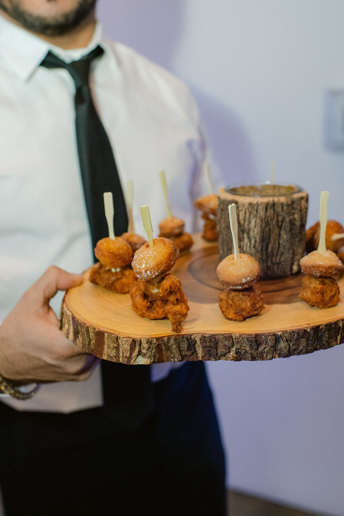 217-_0MJ7881-michaela-joy-photography-corporate-holiday