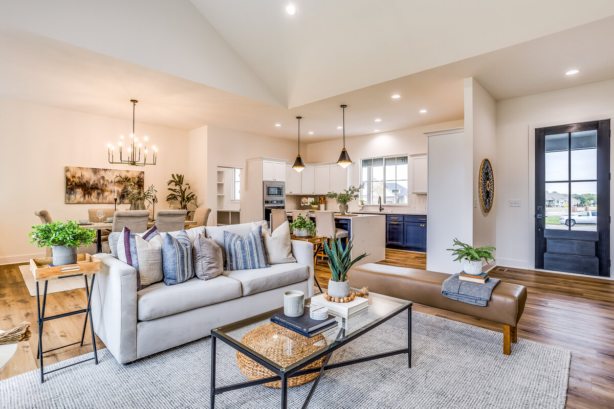 06-1205 Summerchase Cir (reshoot) -06