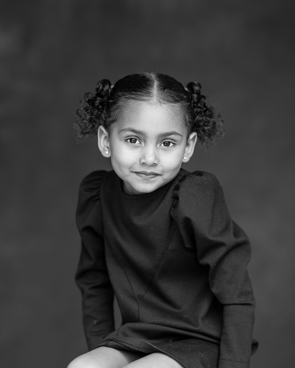 black-and-white-childrens-portraits-xan-heller-1642