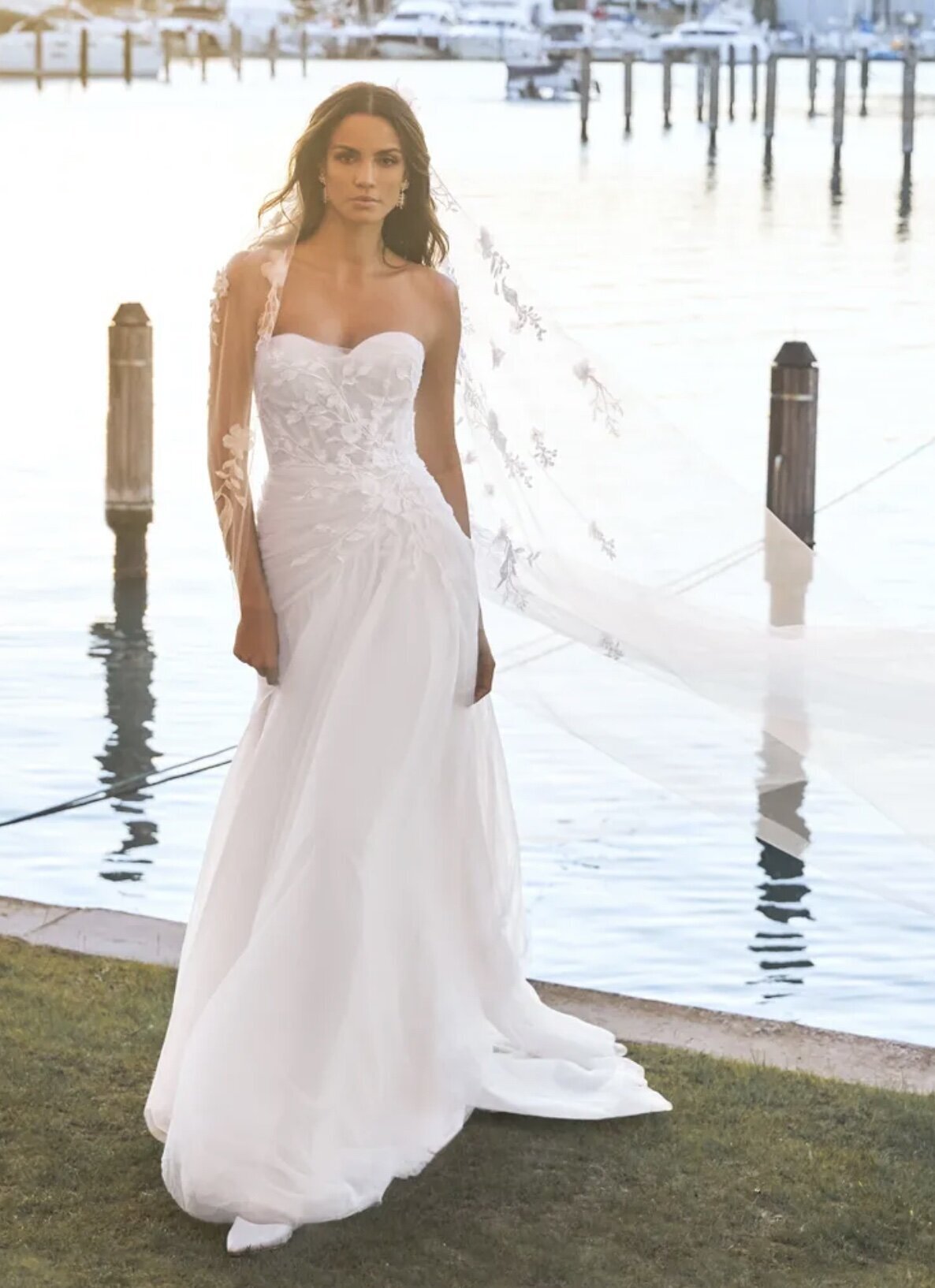 TTK7134 - 16 - Pronovias