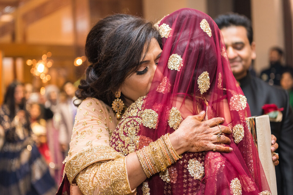 maha_studios_wedding_photography_chicago_new_york_california_sophisticated_and_vibrant_photography_honoring_modern_south_asian_and_multicultural_weddings72
