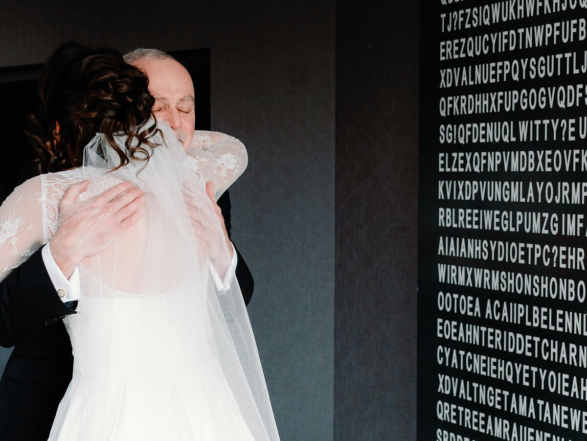 Bride and her dad share a first look