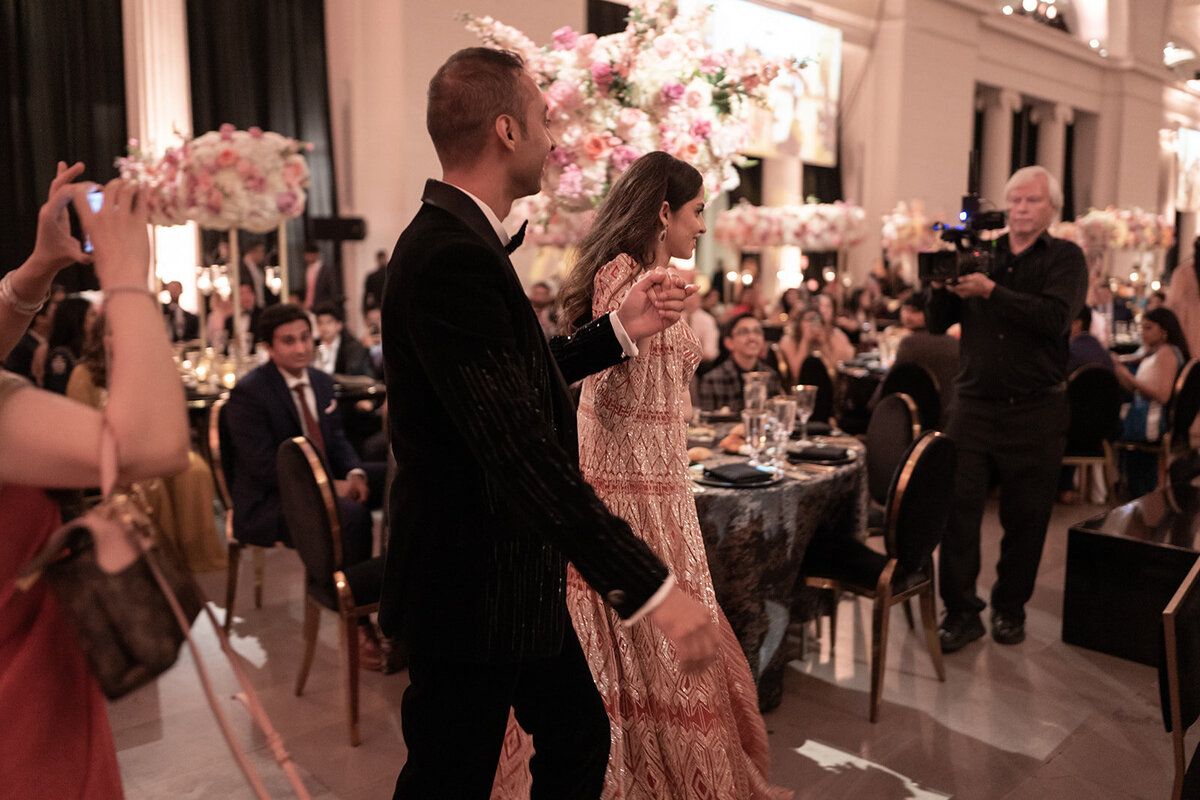 Samridhi+Prateek_K&O-wed_482s