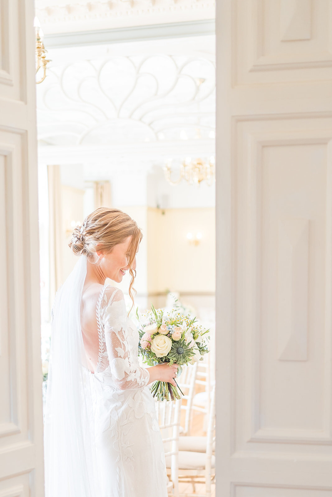 Light Airy Wedding Photos in Cheshire