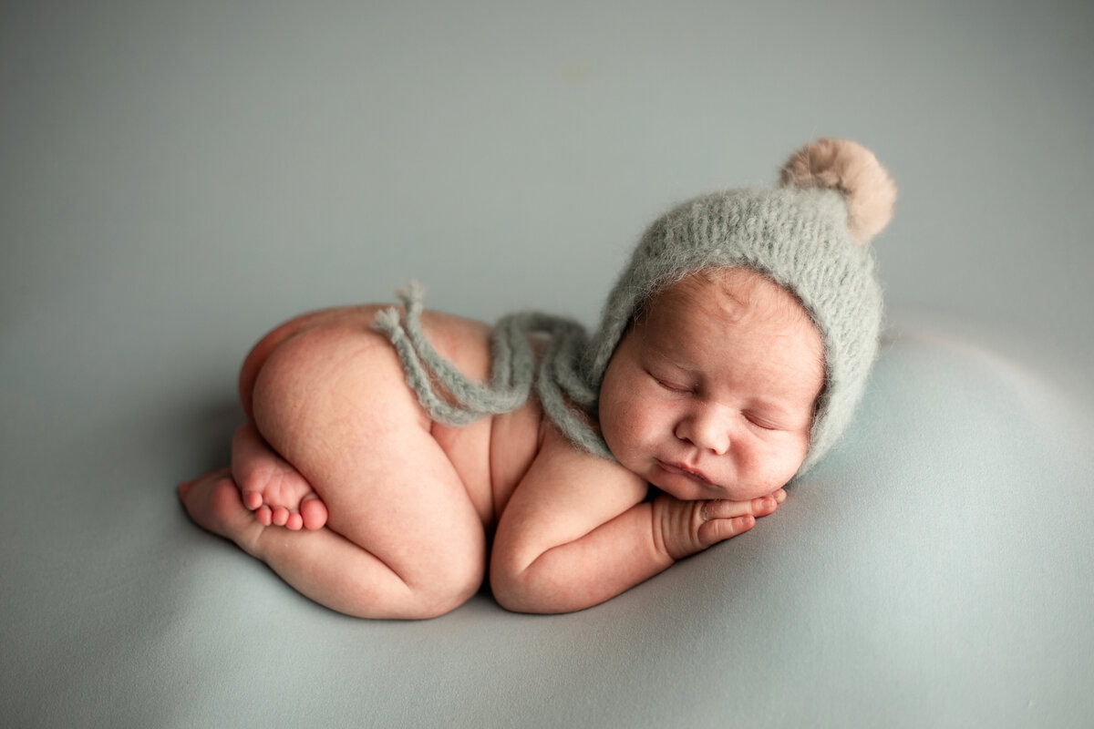newborn photography, squamsish newborn, best newborn photographer squamish, vancouver newborn photographer