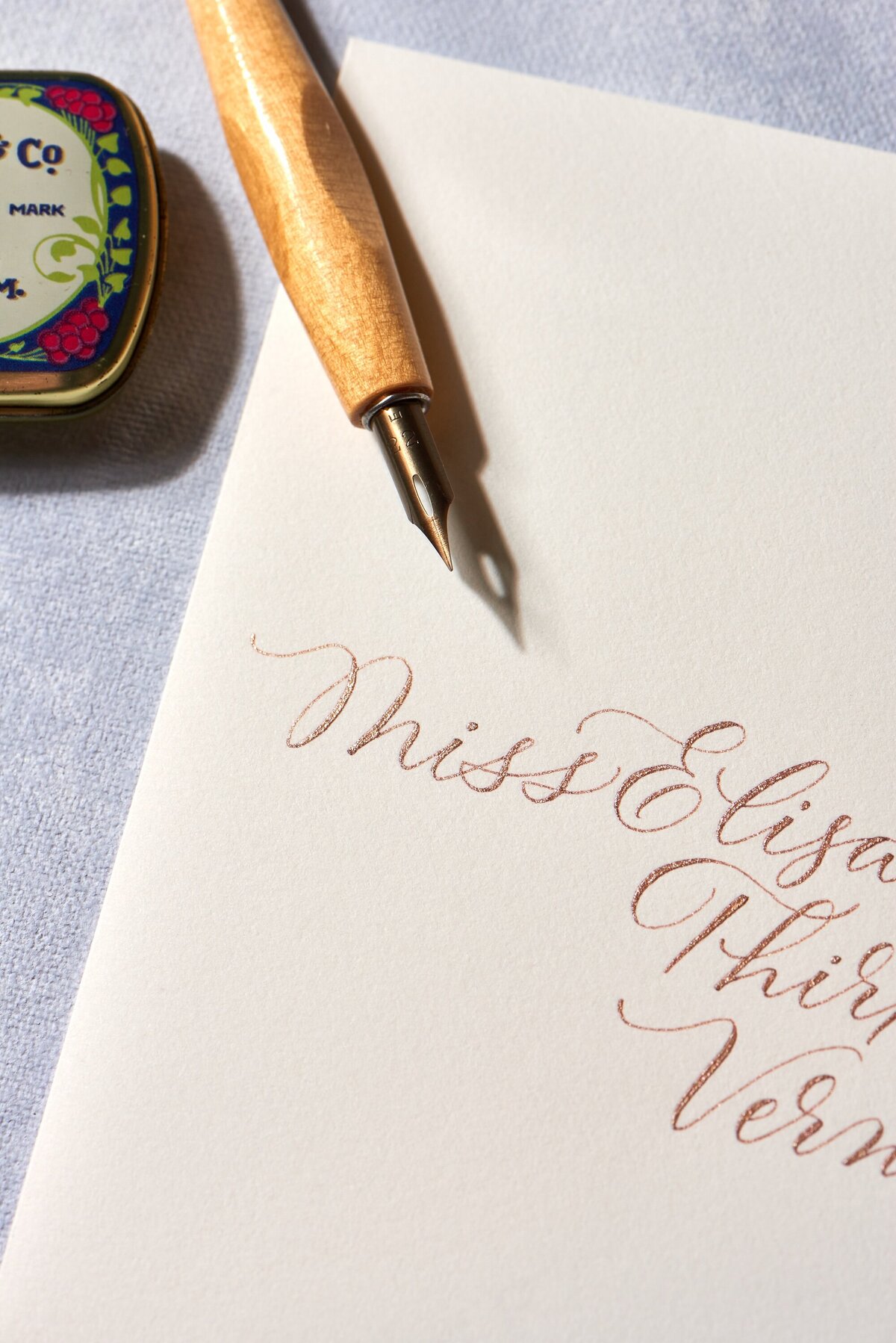 LowcountryPaperCo_SidesBellDeb_CalligraphyPen_Envelope