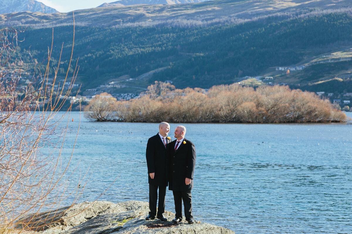 007