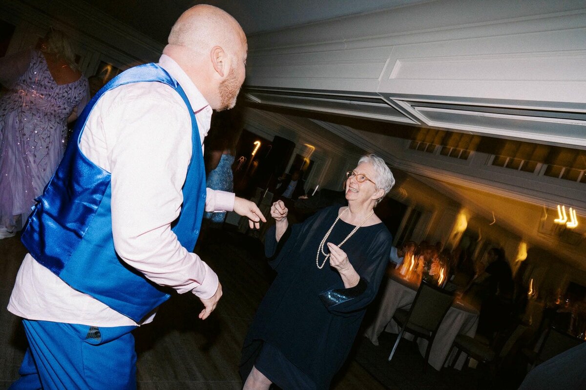 W5-Wedding-in-Oakville-Golf-Club-Shane-and-Katy-2023-10-14-2500px-1238
