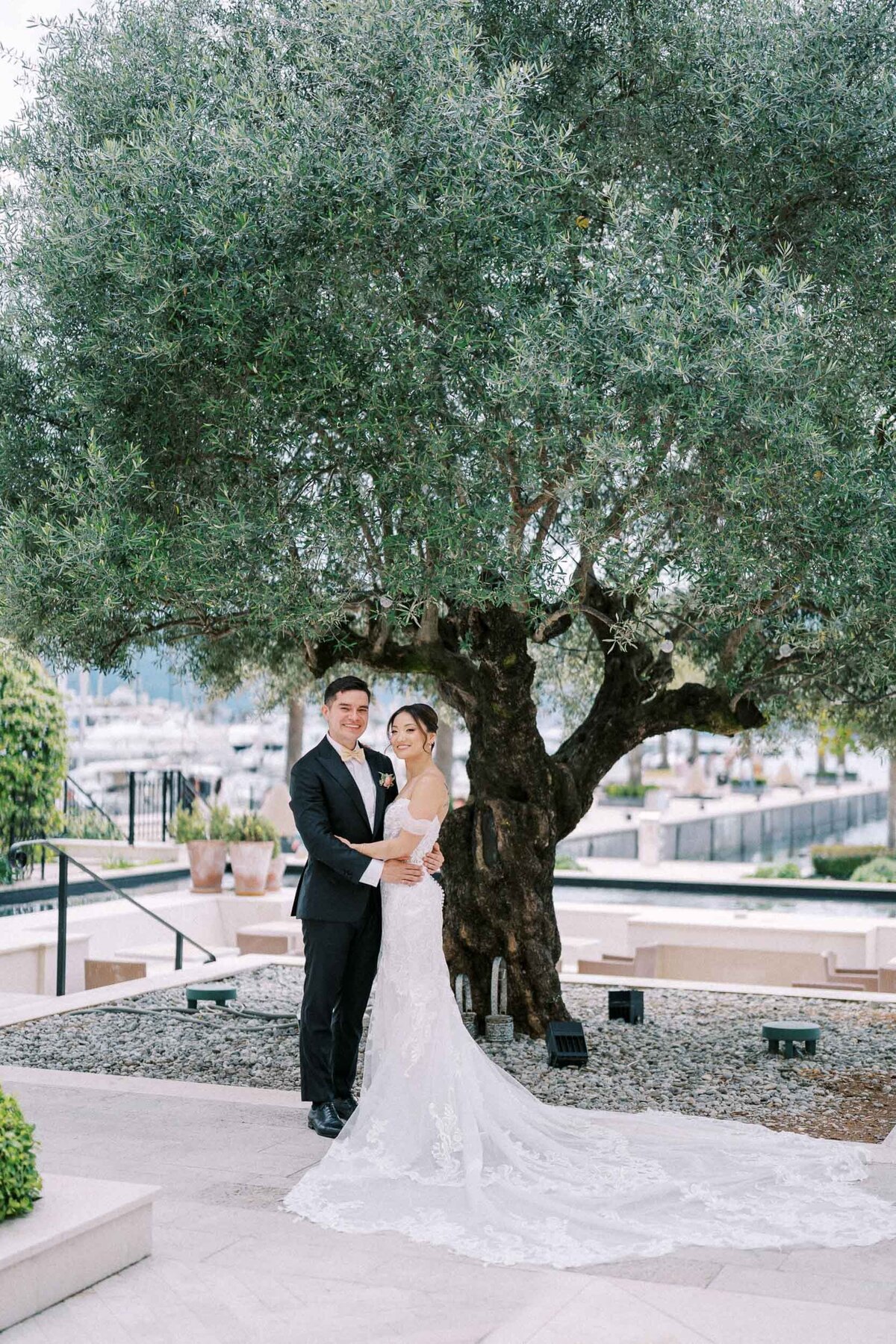 W7-Wedding-Photos-Emily-and-Michael-2024-05-26-2500px-1116