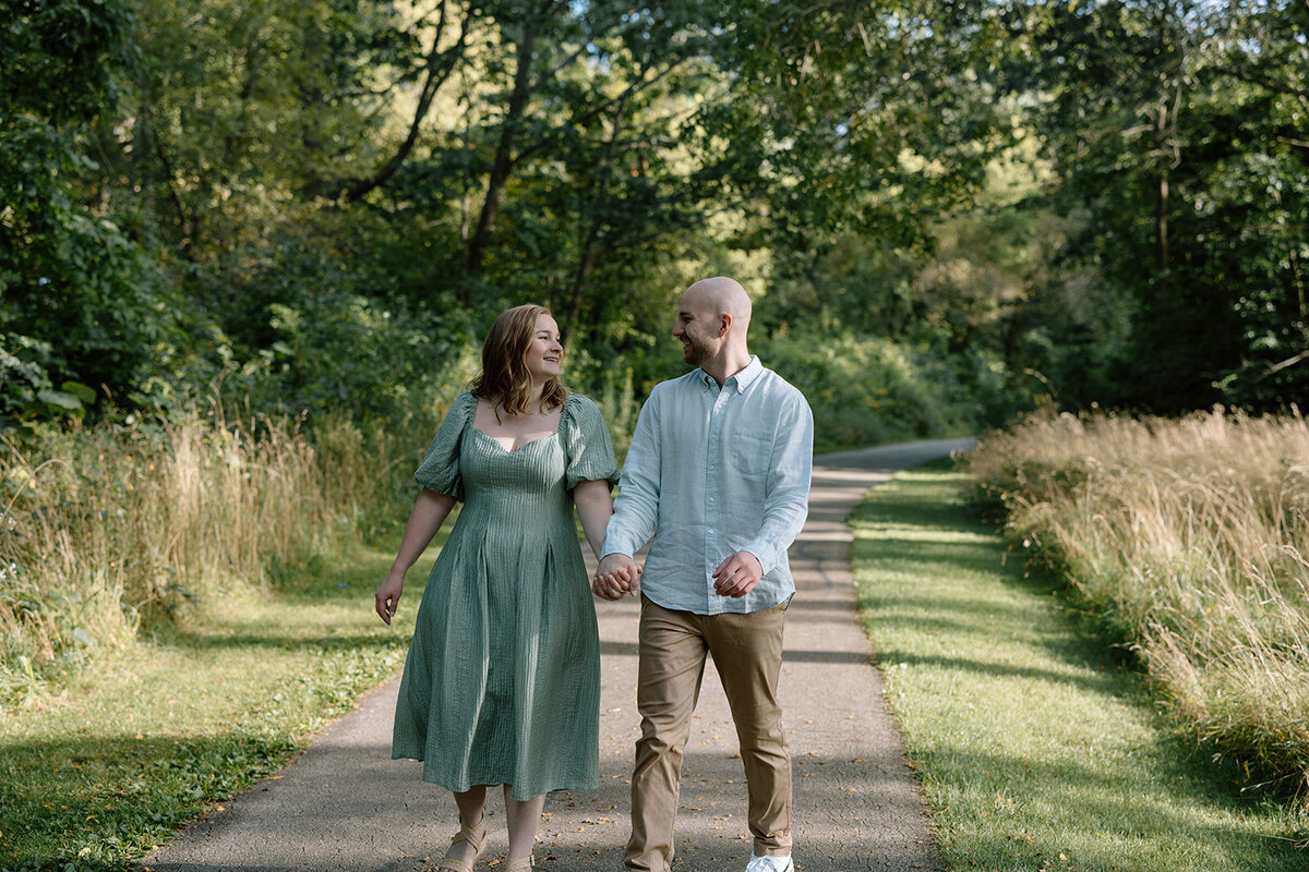 milwaukee-lakeside-engagement-22