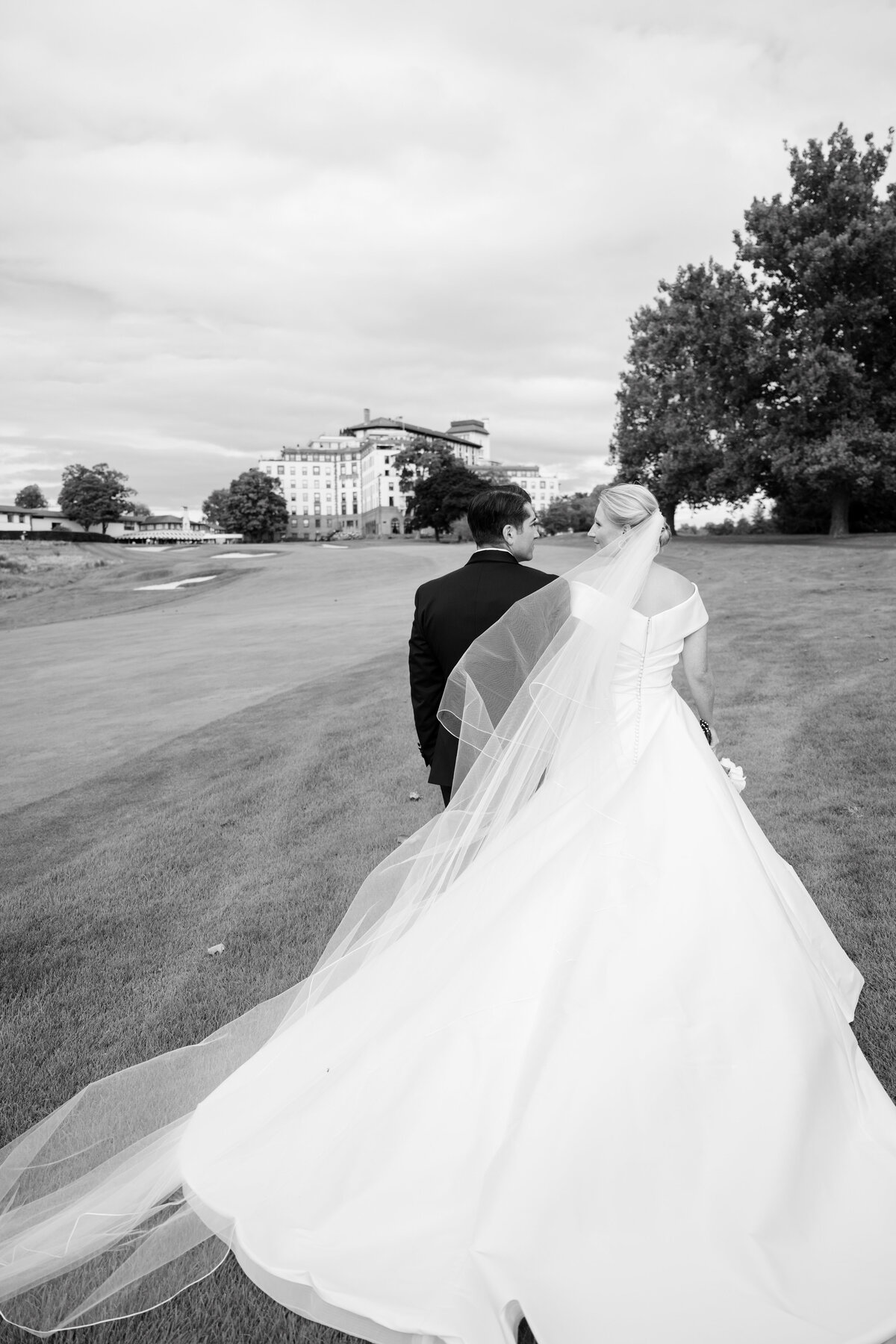 SSP-Sarah-Nicholas-Wedding-SneakPeek-58