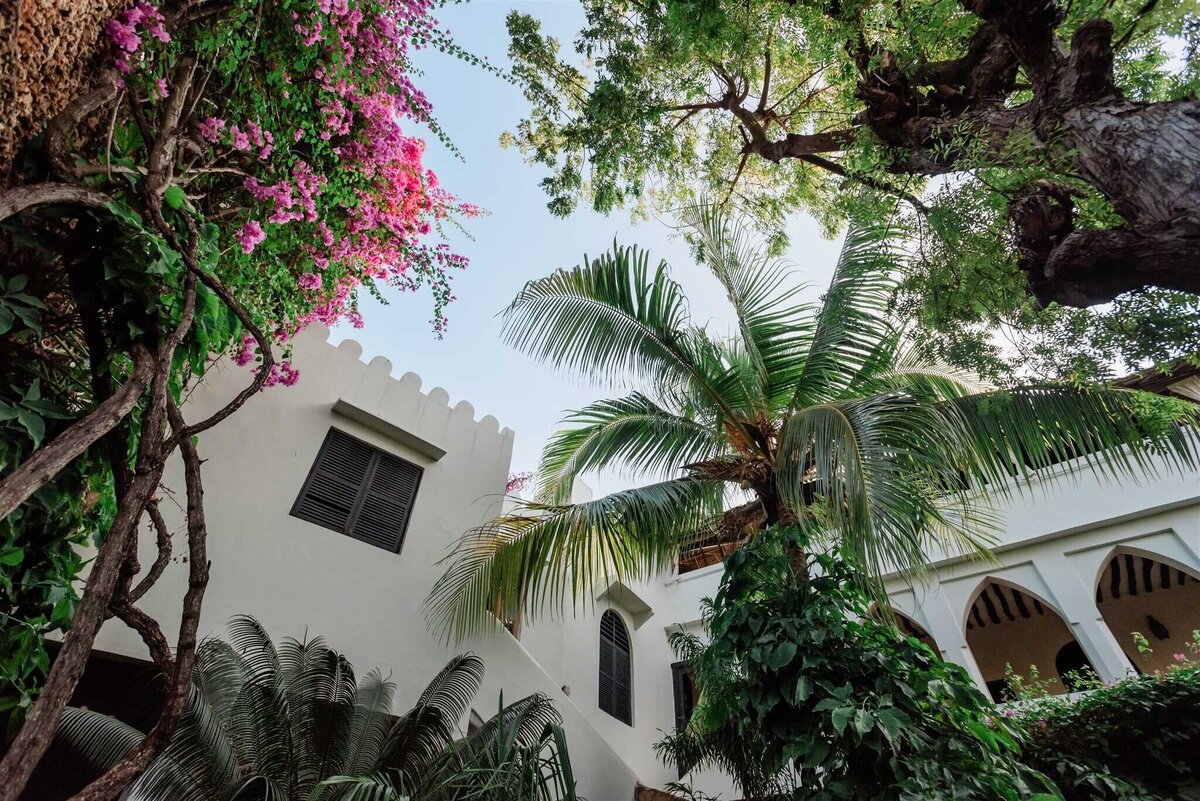 planner-for-african-safari-wedding-with-dani-beach-lamu-honeymoon-kenya-Soul-and-Sky-Weddings