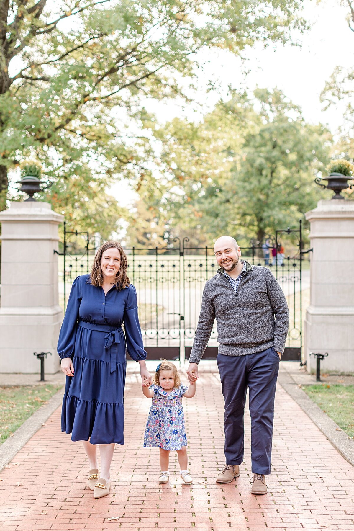 Wheeling-WV-Family-Photographer_0002-1
