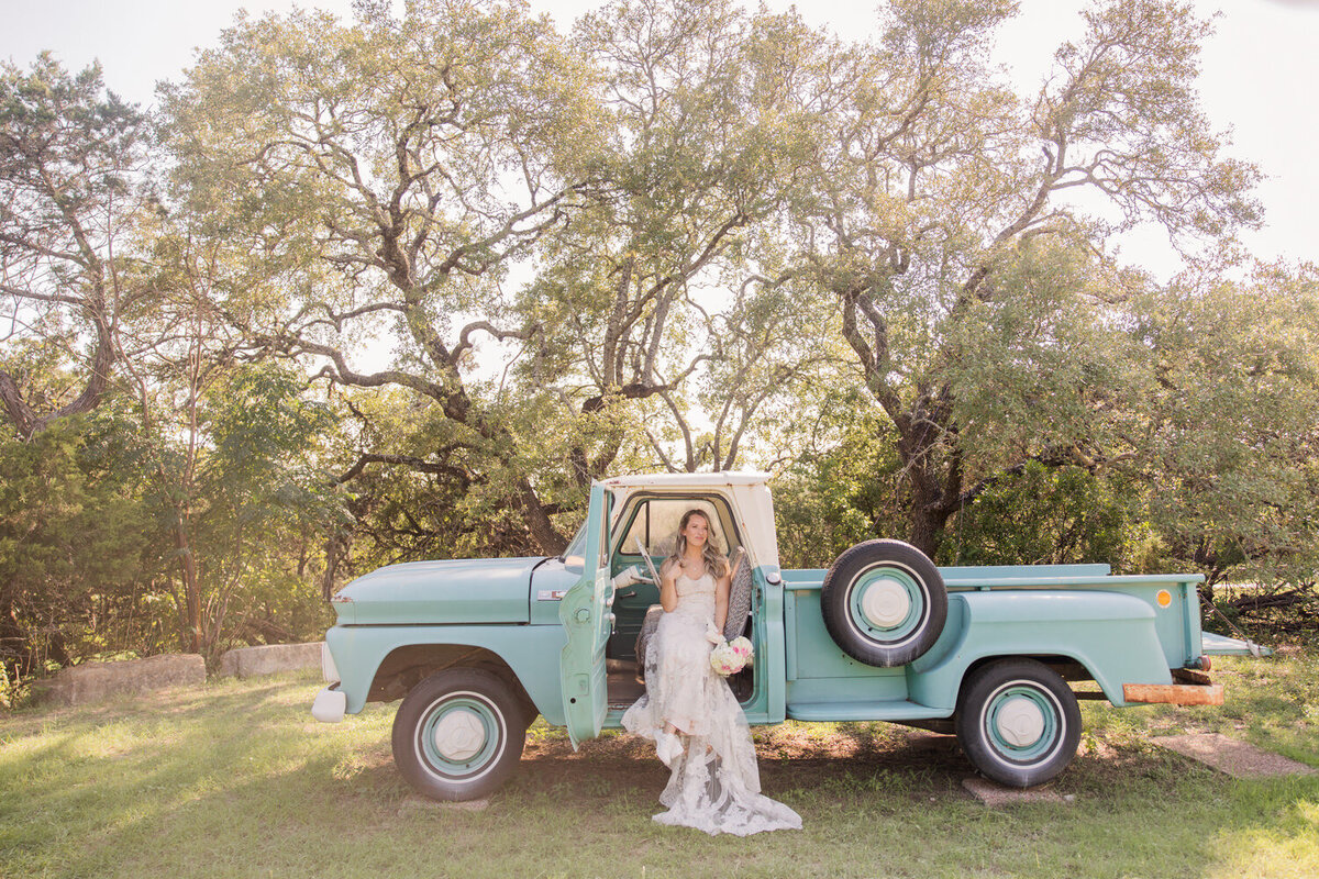 Chapel.Dulcinea.Elopement.Austin.Texas.Photographer.15