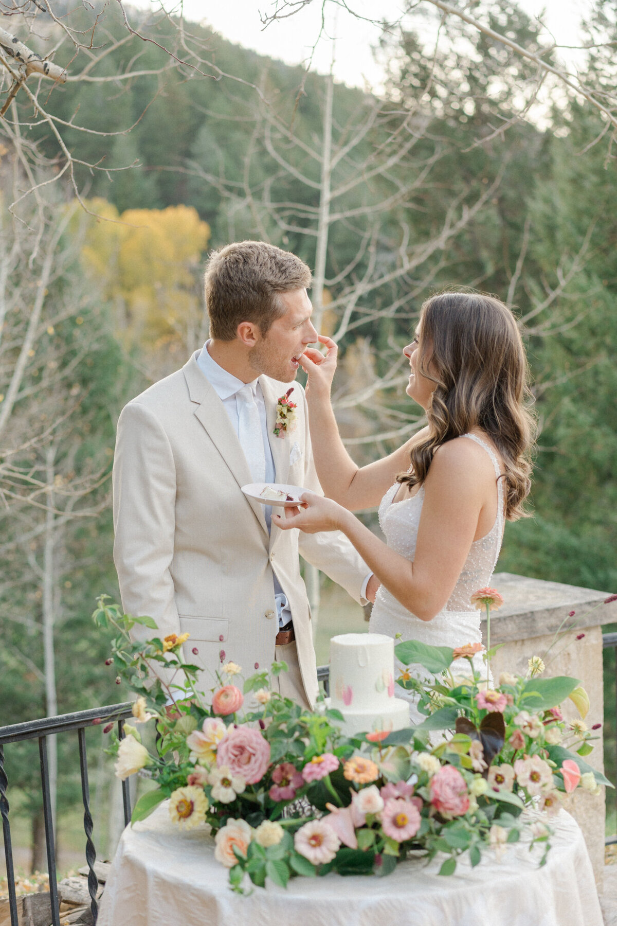 Beaver_Creek_Intimate_Wedding_MaryAnnCraddockPhotography_0120