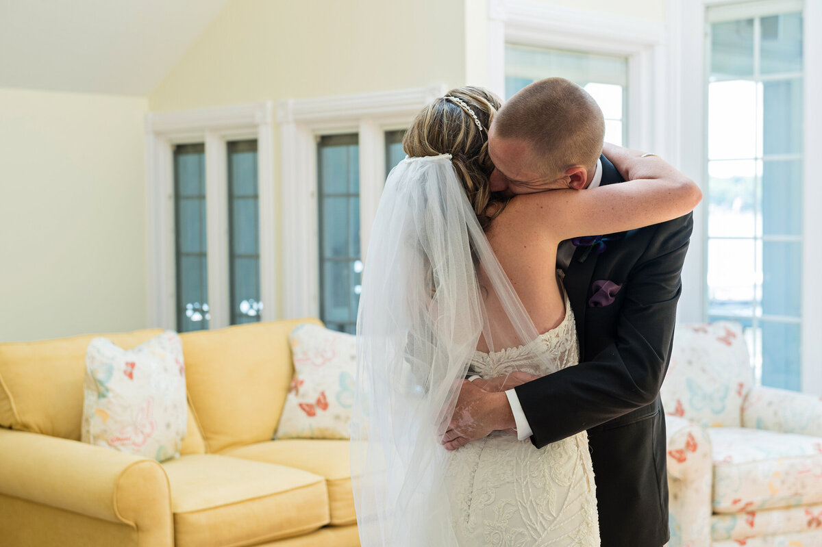 Detroit-Wedding-Photographer-The-Landing-180