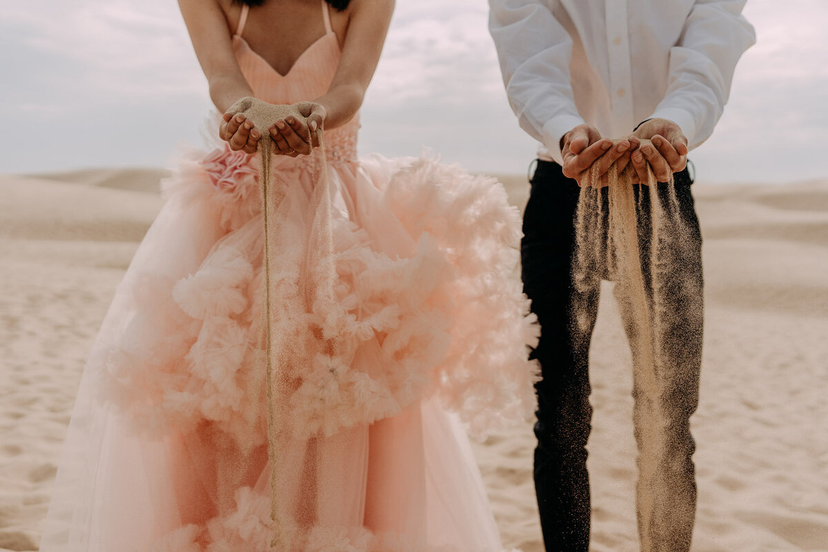 Joyce Li Photography Destination Wedding Elopement Engagement Lifestyle Portrait Photographer West Coast Seattle Washington California oceanodunesengagement-11