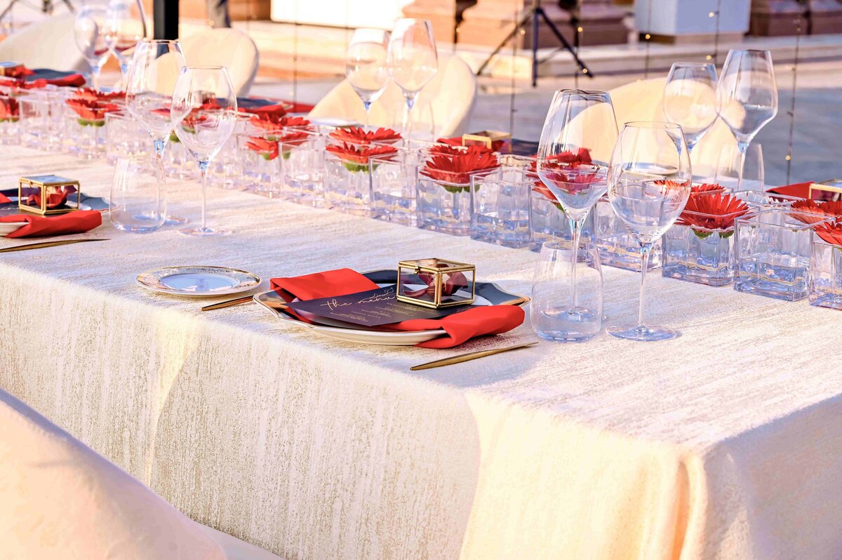 Rock-Your-Event-UAE-dubai-planner-stylist-anniversary-dinner-celebration-emirates-palace-beach